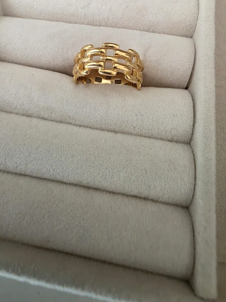 BRICK RING