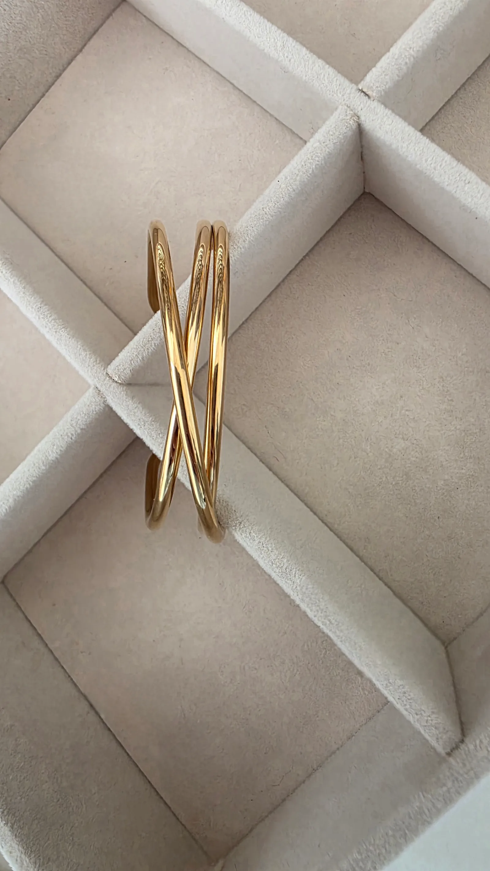 DUNE WIRE BANGLE
