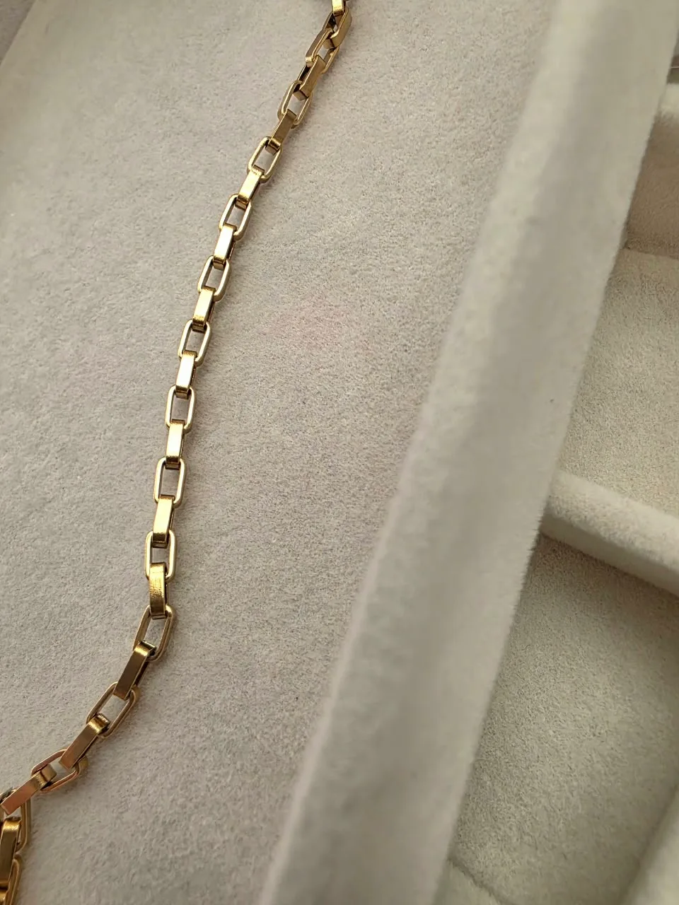 BOX BRACELET 