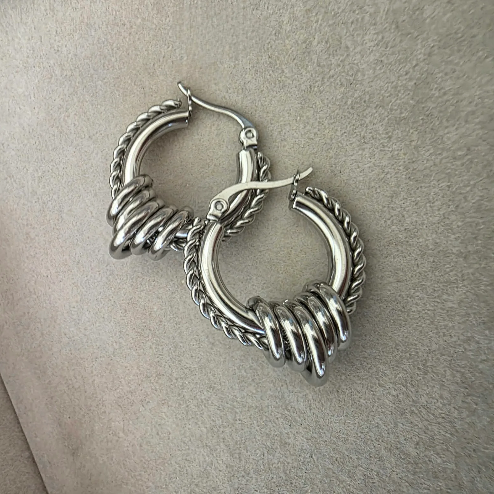 DONNA earrings