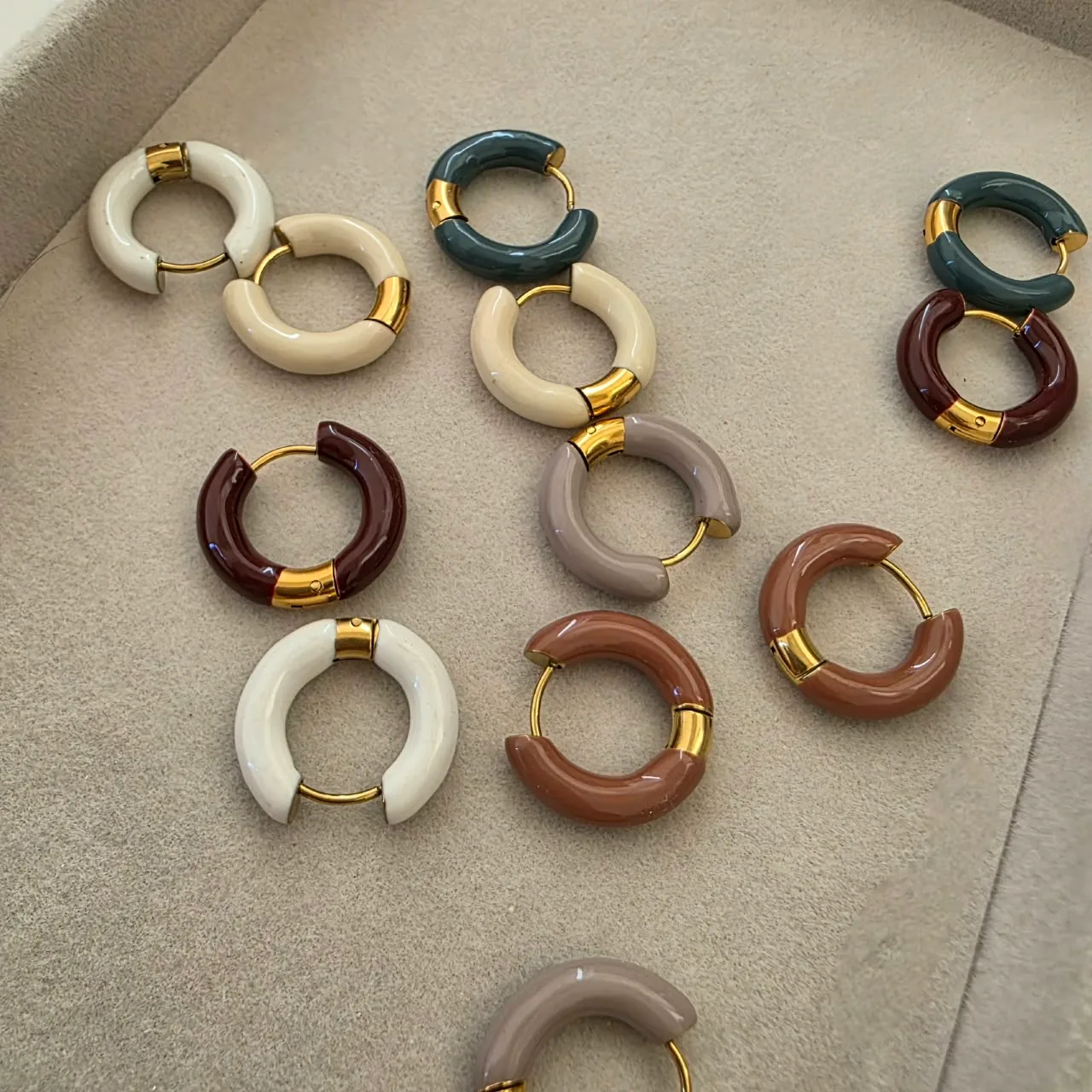 YEJI  earrings