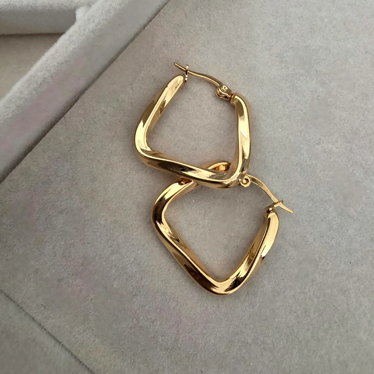 DANIELLE earrings