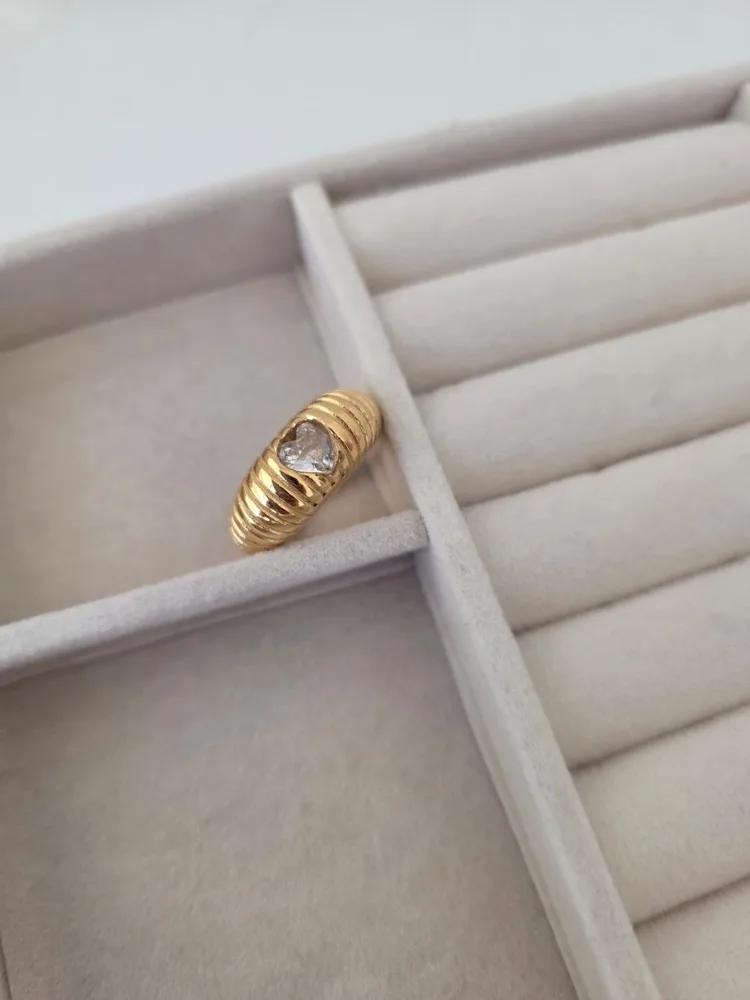 HEART Gemstone RING