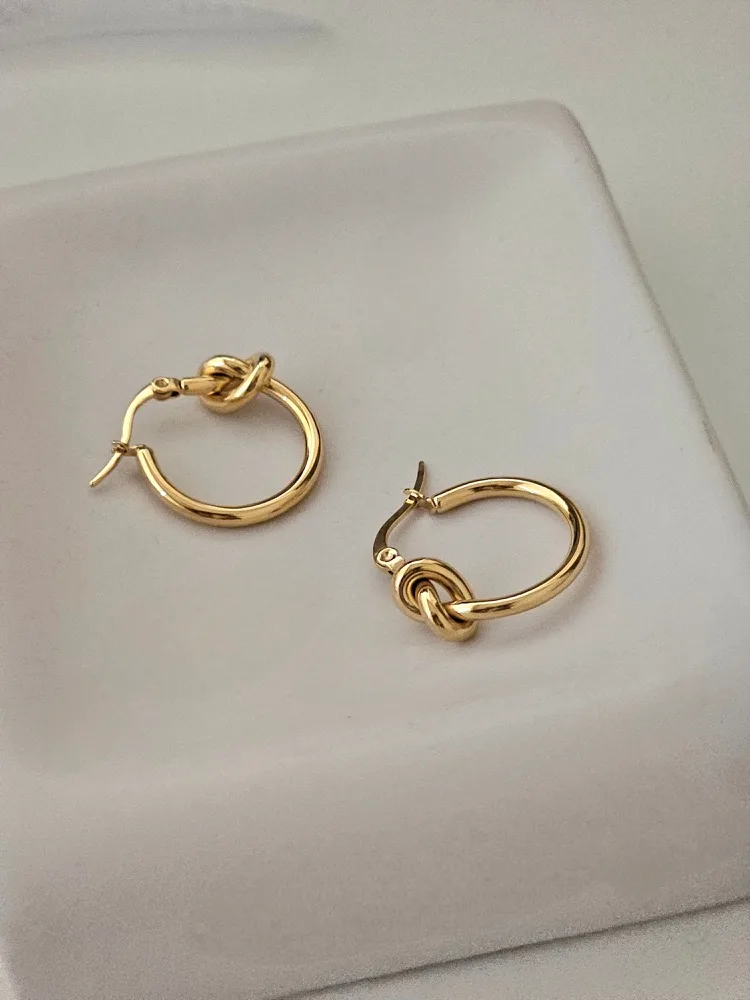 ARIA earrings