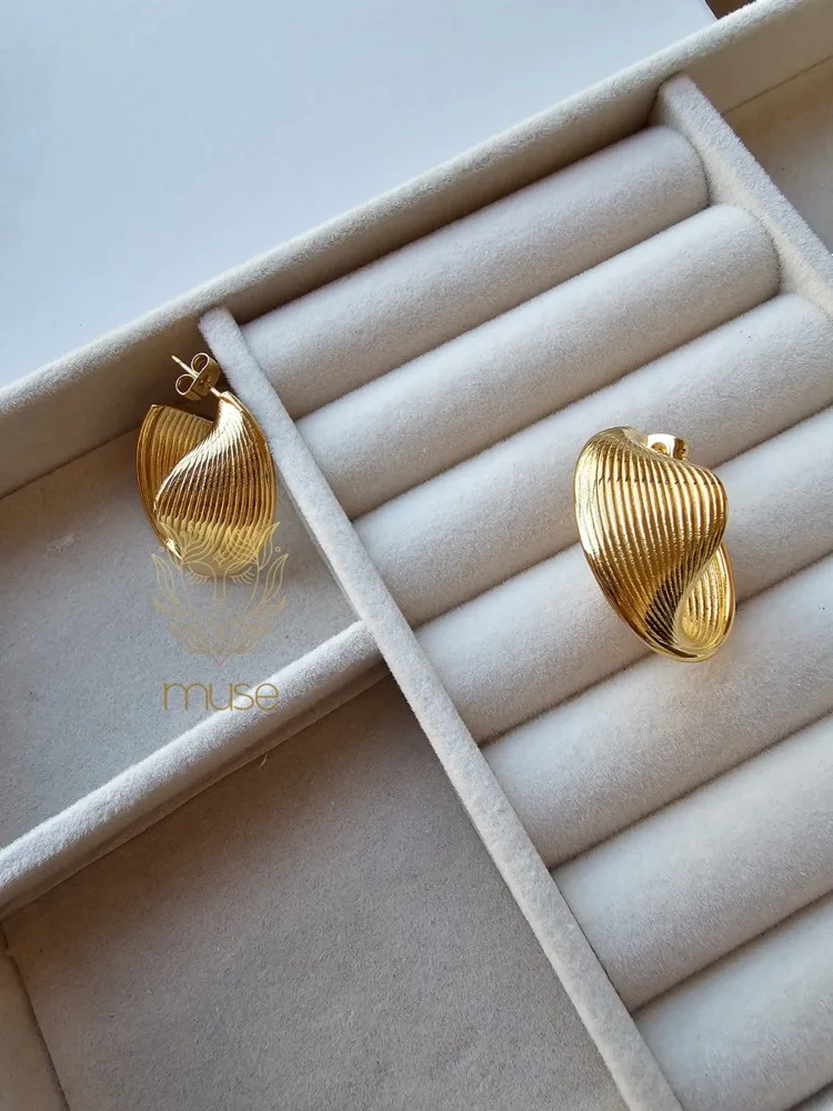 FEFE EARRINGS