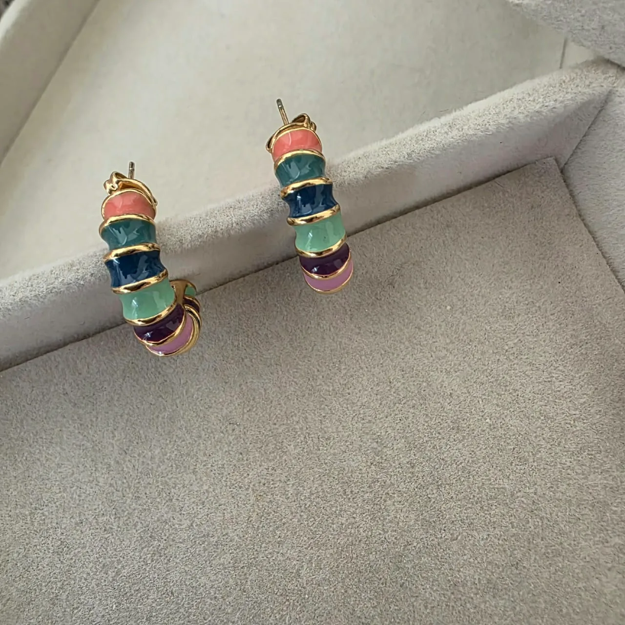 TRISHA earrings