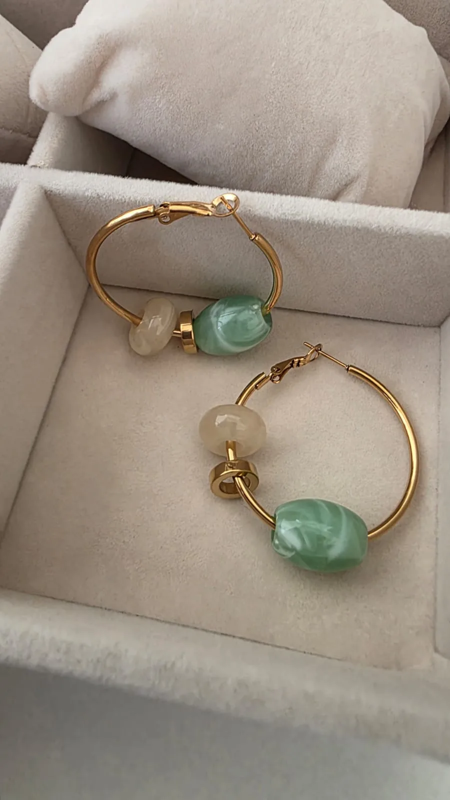 THE WILLOW DROPS EARRINGS 