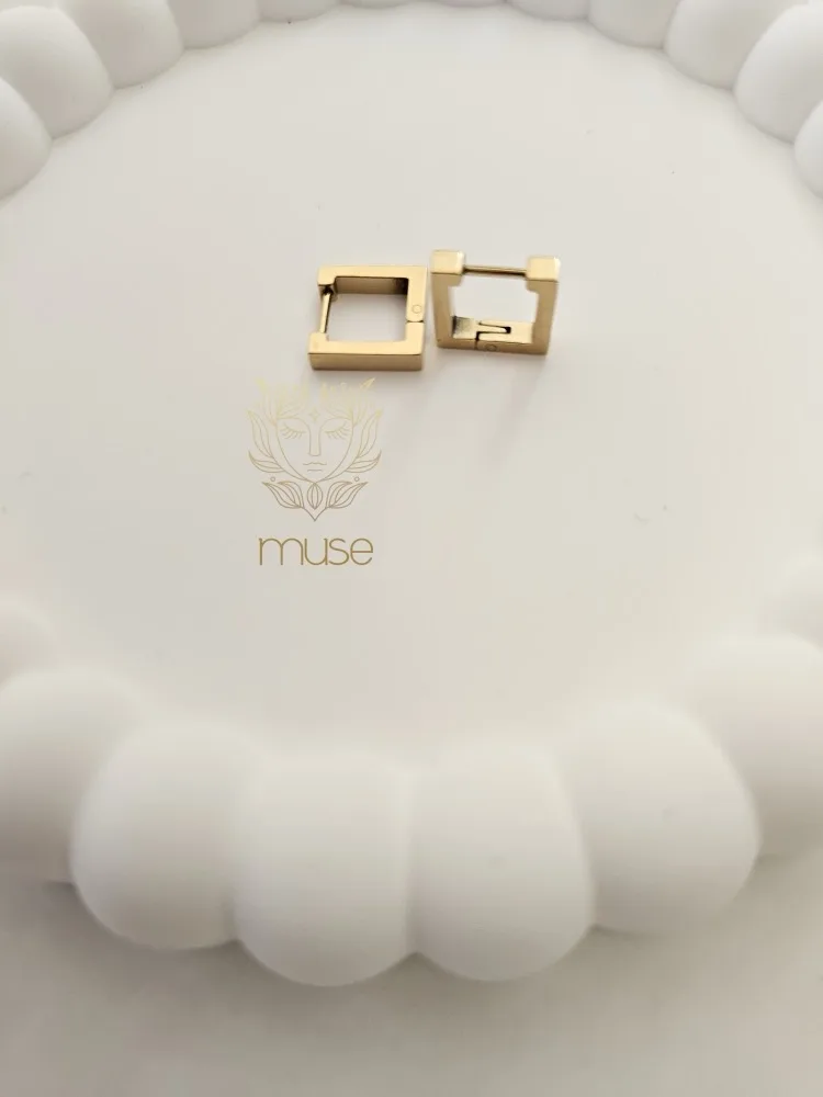 GEOMETRIC EARRINGS