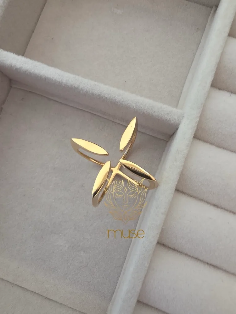 LOTUS RING