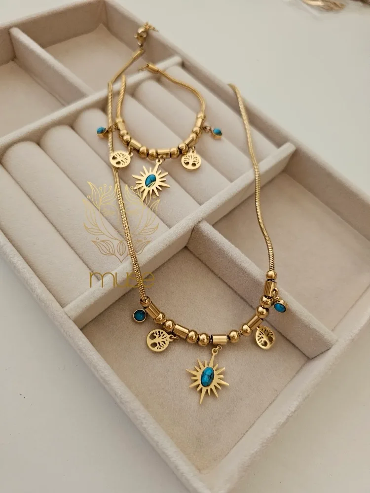 PASSION NECKLACE  AND BRACELET