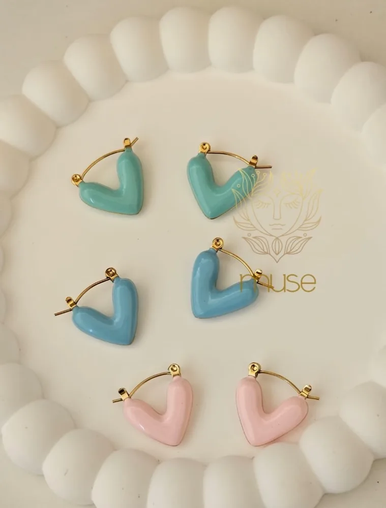 MINI HEART EARRINGS