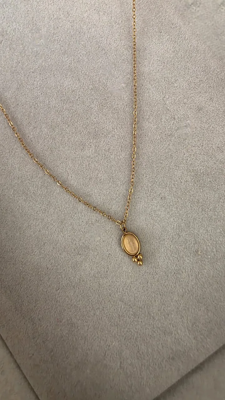 Rosy Haze necklace