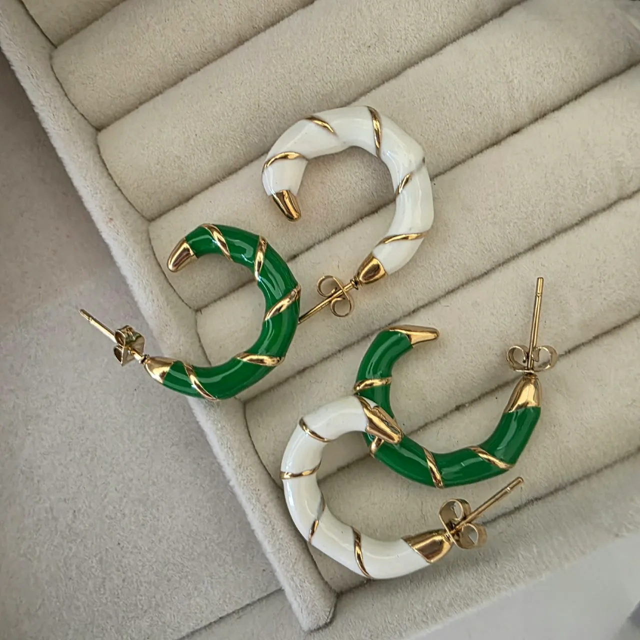 DAHLIA earrings